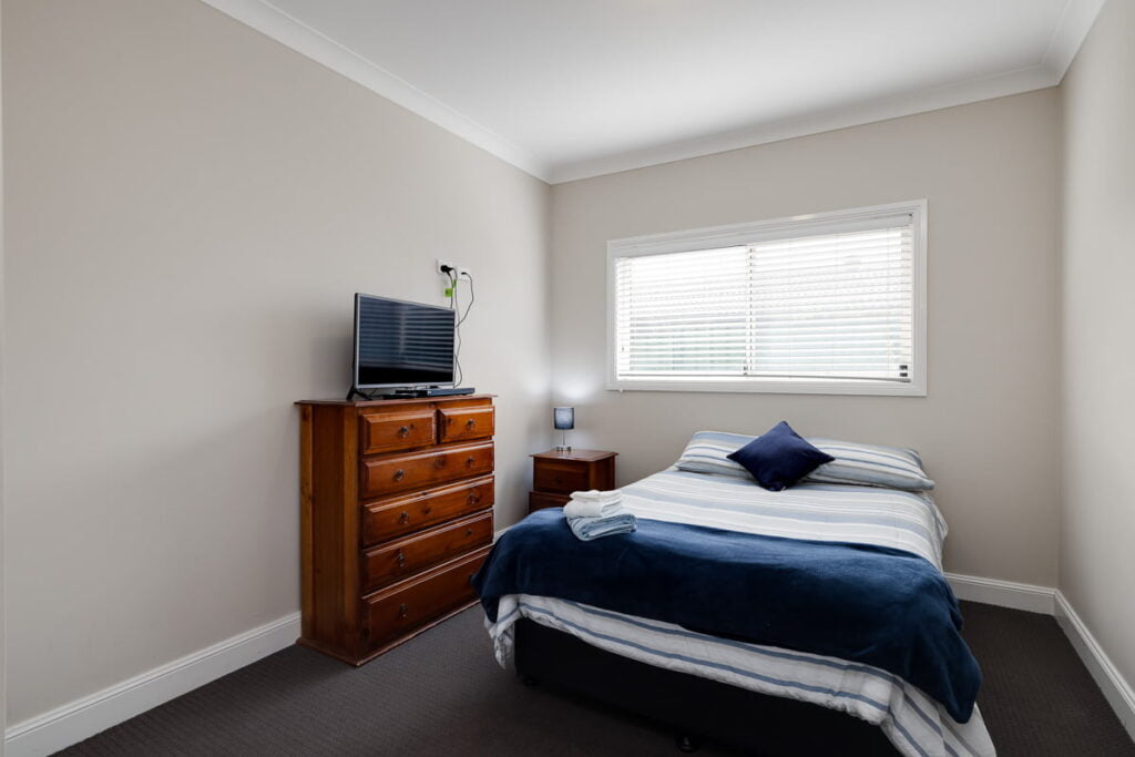 Warners Bay NSW Short Term Accommodation (image 11)