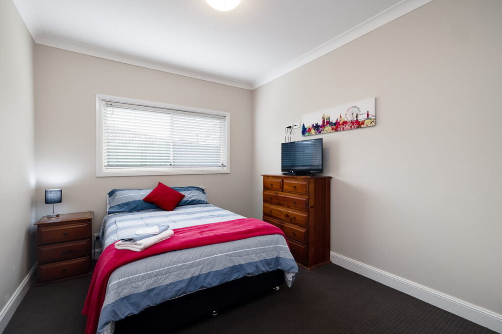 Warners Bay NSW Short Term Accommodation (image 13)
